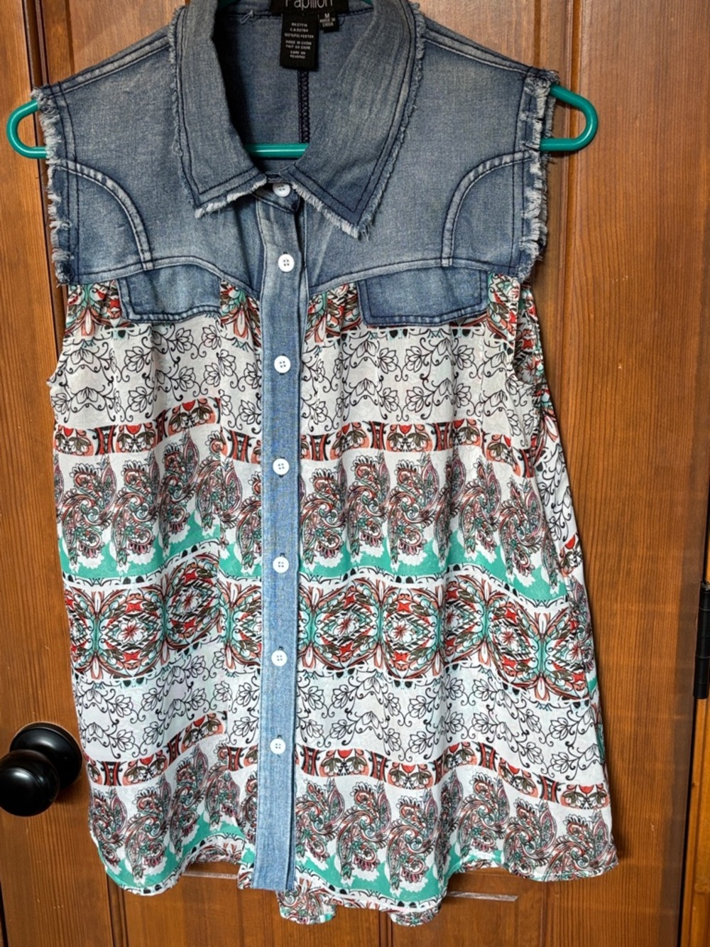 Papillon Denim Yoke Boho Button-Front Sleeveless Top with Teal Accents Size M